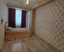 Satılır Yeni Tikili İnşaatçılar m., Yeni Yasamal qəs., Yasamal r.