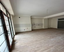 Satılır Yeni Tikili 28 May m., Nərimanov r.