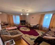 Satılır Köhnə Tikili İnşaatçılar m., Yeni Yasamal qəs., Yasamal r.