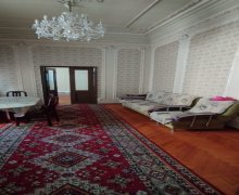 Kirayə (aylıq) Köhnə Tikili İçərişəhər m., Nəsimi r.