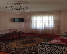 Satılır Köhnə Tikili Qaraçuxur qəs., Suraxanı r.