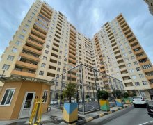 Satılır Yeni Tikili Qara Qarayev m., 8-ci kilometr, Nizami r.