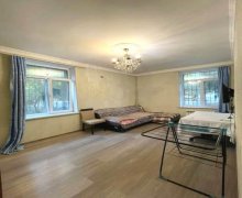 Satılır Köhnə Tikili Neftçilər m., Nizami r. Satılır Köhnə Tikili Neftçilər m., Nizami r.