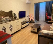 memar ecemide satilan evler Memar Əcəmi m., 9-cu mikrorayon, Binəqədi r.