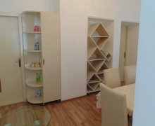 iceri seherde aylıq kiraye evler İçərişəhər m., Səbail r.