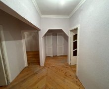 Satılır Köhnə Tikili Hövsan qəs., Suraxanı r. Satılır Köhnə Tikili Hövsan qəs., Suraxanı r.