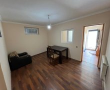 Kirayə (aylıq) Həyət evi/villa İnşaatçılar m., Yasamal qəs., Yasamal r.