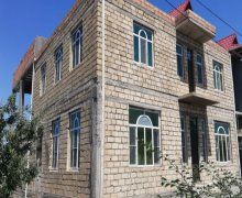 Satılır Həyət evi/villa Gəncə ş. Satılır Həyət evi/villa Gəncə ş.