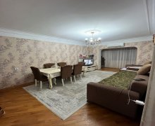 Satılır Köhnə Tikili Neftçilər m., 8-ci kilometr, Nizami r.