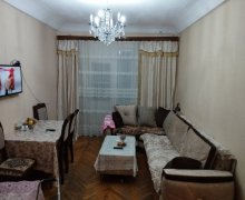 Satılır Köhnə Tikili Neftçilər m., 8-ci kilometr, Nizami r.