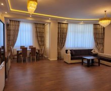 Kirayə (aylıq) Yeni Tikili Gənclik m., Nərimanov r. Kirayə (aylıq) Yeni Tikili Gənclik m., Nərimanov r.
