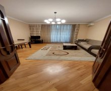 Kirayə (aylıq) Köhnə Tikili İçərişəhər m., Nəsimi r.