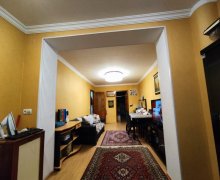 Satılır Köhnə Tikili Elmlər akademiyası m., Yasamal r.