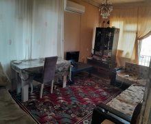 Satılır Köhnə Tikili Azadlıq m., Binəqədi r.