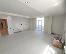 Satılır Yeni Tikili Sumqayıt ş. Satılır Yeni Tikili Sumqayıt ş.