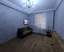 Satılır Yeni Tikili İnşaatçılar m., Yeni Yasamal qəs., Yasamal r.