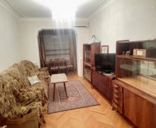 Kirayə (aylıq) Köhnə Tikili İçərişəhər m., Səbail r.