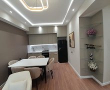 28 mayda satilan bina evleri 28 May m., Nəsimi r.