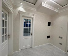 Satılır Köhnə Tikili Azadlıq m., 8-ci mikrorayon, Binəqədi r.