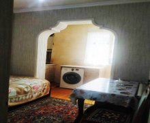 Satılır Köhnə Tikili Xalqlar dostluğu m., 8-ci kilometr, Nizami r.