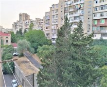 Satılır Köhnə Tikili 9-cu mikrorayon, Binəqədi r.