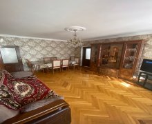 Satılır Köhnə Tikili Neftçilər m., 8-ci kilometr, Nizami r.