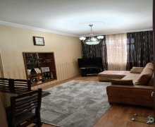 Satılır Köhnə Tikili Xalqlar dostluğu m., Xətai r.