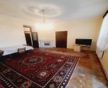 iceri seherde evlerin qiymeti İçərişəhər m., Səbail r. iceri seherde evlerin qiymeti İçərişəhər m., Səbail r.