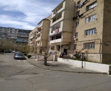 Satılır Köhnə Tikili Nəsimi m., 9-cu mikrorayon, Binəqədi r.