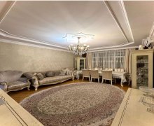 Satılır Yeni Tikili Elmlər akademiyası m., Yasamal qəs., Yasamal r.