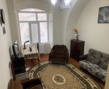 Kirayə (aylıq) Köhnə Tikili Sahil m., Nəsimi r.