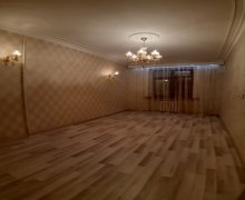 Satılır Köhnə Tikili Nəsimi m., 9-cu mikrorayon, Binəqədi r.