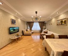 28 mayda satilan bina evleri 28 May m., Nərimanov r.