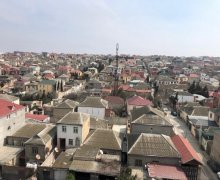 Satılır Köhnə Tikili Qaraçuxur qəs., Suraxanı r. Satılır Köhnə Tikili Qaraçuxur qəs., Suraxanı r.