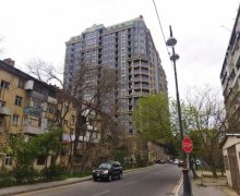 Satılır Yeni Tikili Azadlıq m., 8-ci mikrorayon, Binəqədi r.