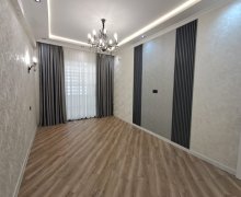 Satılır Yeni Tikili Xırdalan ş.