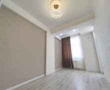 qara qarayevde satilan evler Qara Qarayev m., Nizami r.