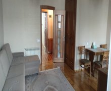 Kirayə (aylıq) Köhnə Tikili 28 May m., Nəsimi r.