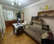 Satılır Köhnə Tikili Əhmədli m., Əhmədli, Xətai r.