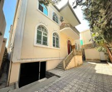 Satılır Həyət evi/villa Azadlıq m., 8-ci mikrorayon, Binəqədi r. Satılır Həyət evi/villa Azadlıq m., 8-ci mikrorayon, Binəqədi r.