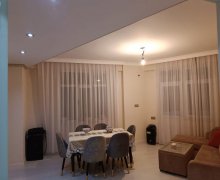 Satılır Yeni Tikili Xırdalan ş.