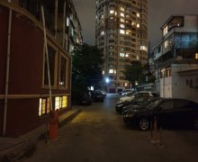 Satılır Köhnə Tikili Elmlər akademiyası m., Yasamal r.