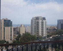 Satılır Köhnə Tikili Elmlər akademiyası m., Yasamal r.