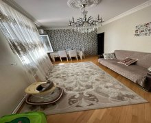 Satılır Köhnə Tikili Bakıxanov qəs., Sabunçu r. Satılır Köhnə Tikili Bakıxanov qəs., Sabunçu r.