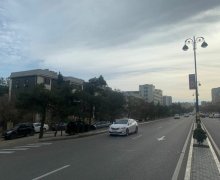 Satılır Köhnə Tikili Elmlər akademiyası m., Yasamal r.