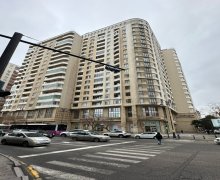 Satılır Yeni Tikili Elmlər akademiyası m., Yasamal r.