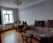 Satılır Köhnə Tikili Yeni Günəşli qəs., Suraxanı r. Satılır Köhnə Tikili Yeni Günəşli qəs., Suraxanı r.