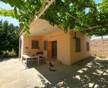 Satılır Bağ evi Koroğlu m., Maştağa qəs., Sabunçu r.