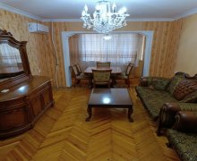 Satılır Köhnə Tikili Nəsimi m., Binəqədi r.