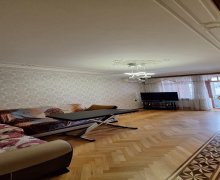 Satılır Köhnə Tikili Həzi Aslanov m., Əhmədli, Xətai r.